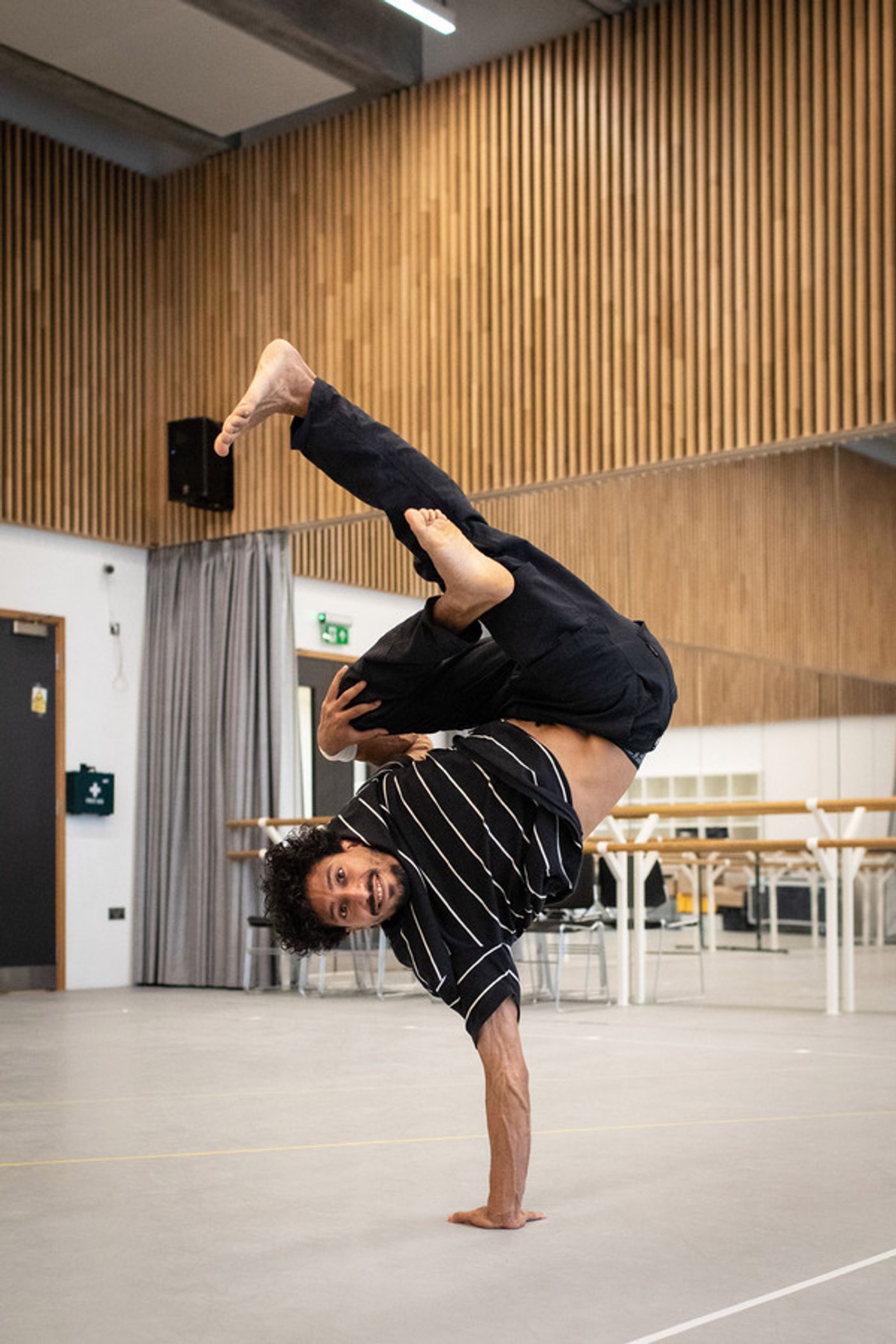 Photos: Inside Rehearsal For MESSAGE IN A BOTTLE at the Peacock Theatre Photos: Inside Rehearsal For MESSAGE IN A BOTTLE at the Peacock Theatre Image