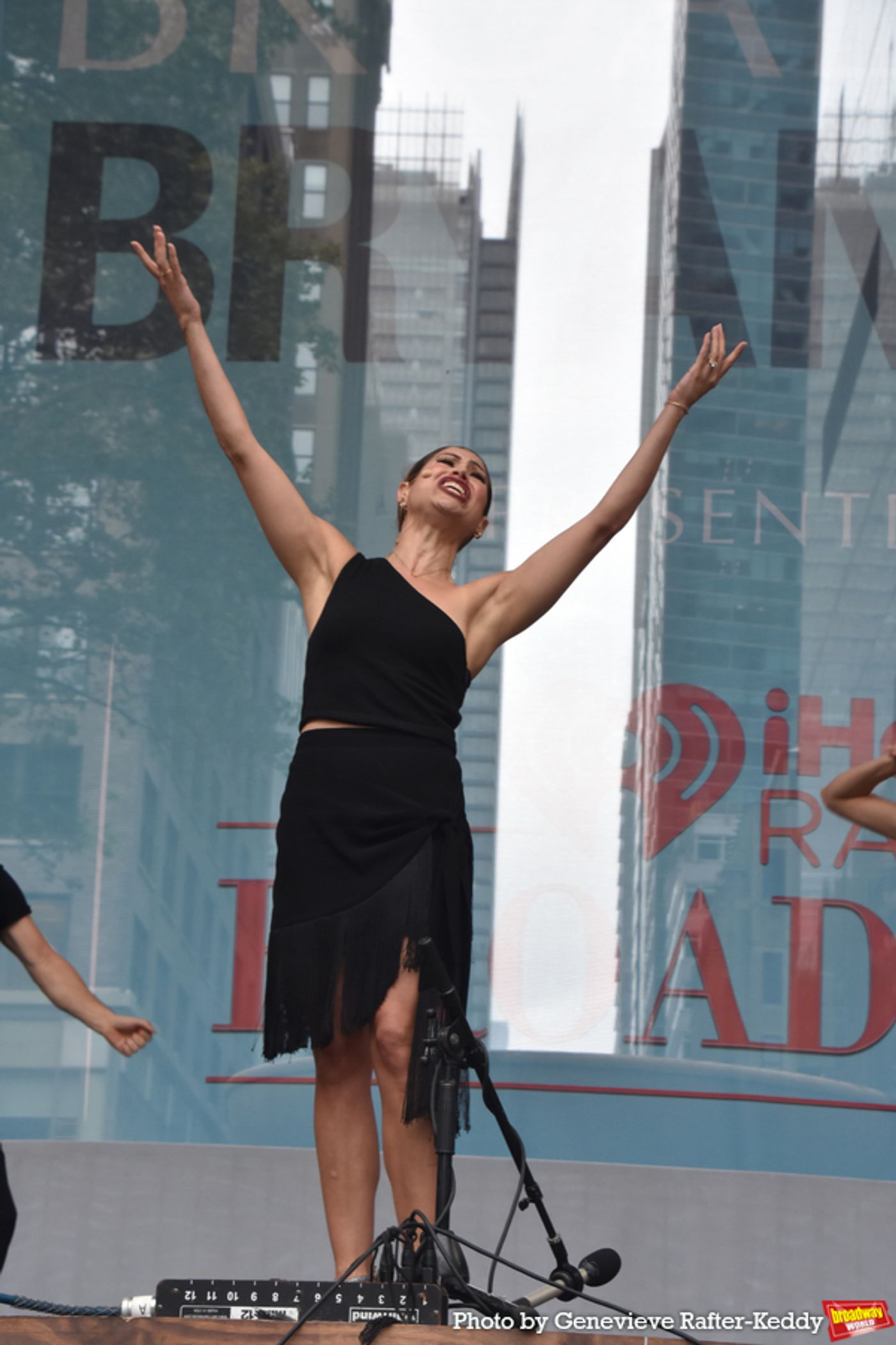 Photos: Broadway in Bryant Park Returns with the Casts of DEAR EVAN HANSEN, SIX, DIANA and More  Image
