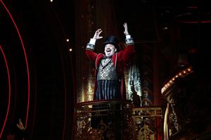 Danny Burstein  Photo