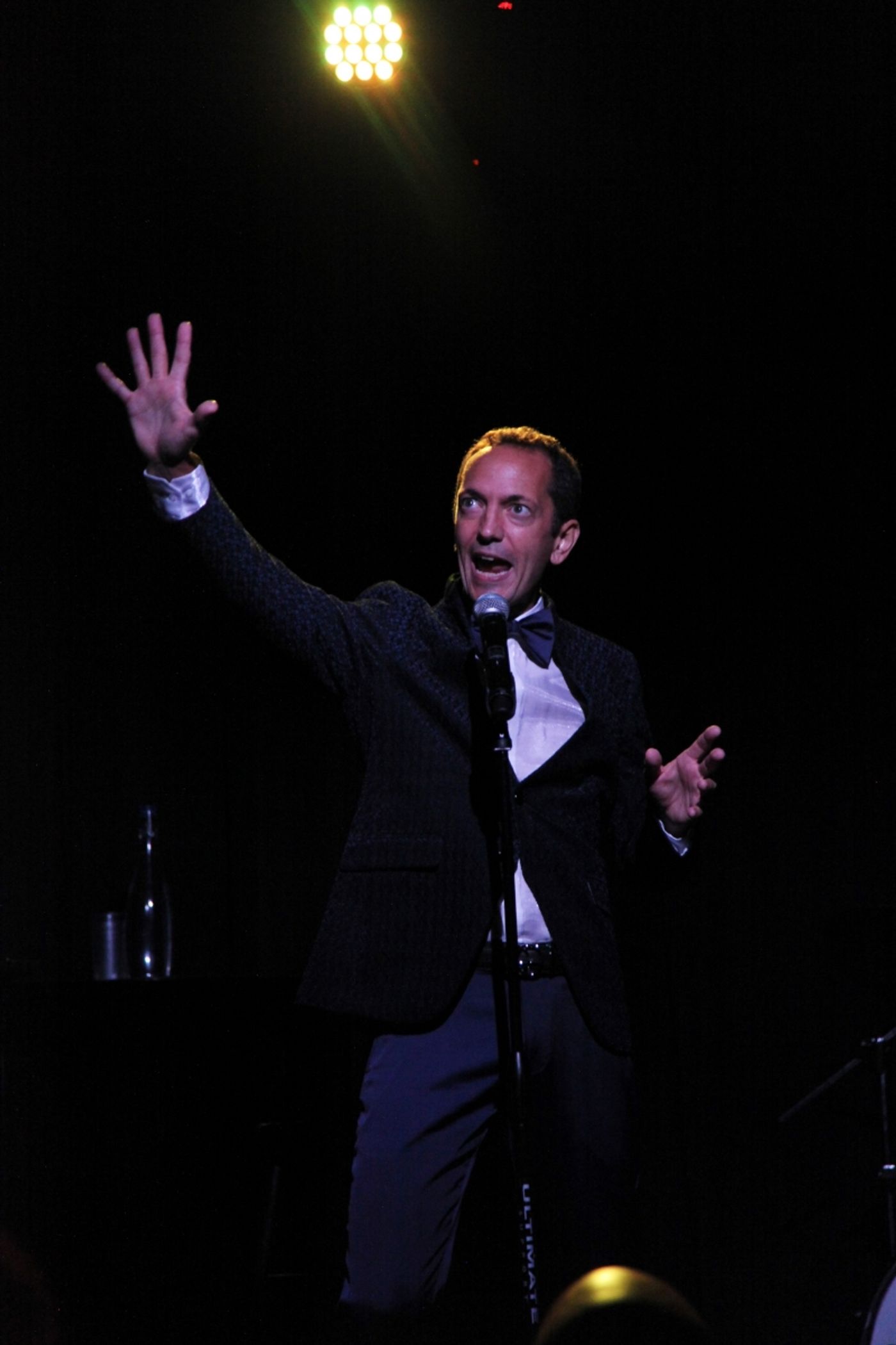 Review: With EXTRA!  EXTRA! At The Triad Scott Raneri Proves He Can Play The Lead  Image