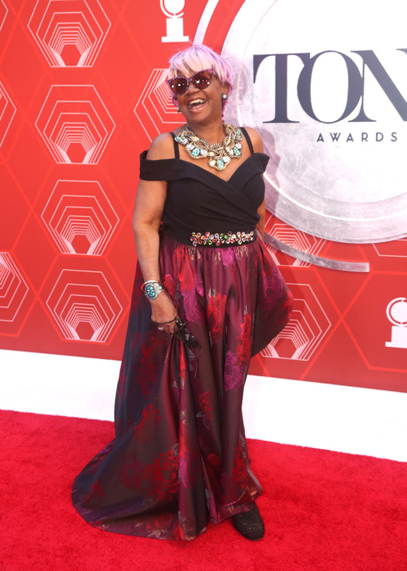 Photos: Stars Come Out to Celebrate on the Tony Awards Red Carpet!  Image
