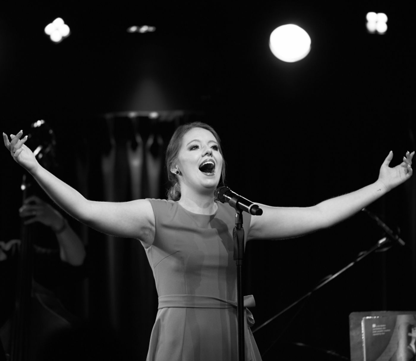 Photo Flash: Helane Blumfield Lenses HANNAH JANE: THE LADY LEGENDS OF BROADWAY at The Green Room 42 Photo Flash: Helane Blumfield Lenses HANNAH JANE: THE LADY LEGENDS OF BROADWAY at The Green Room 42 Image