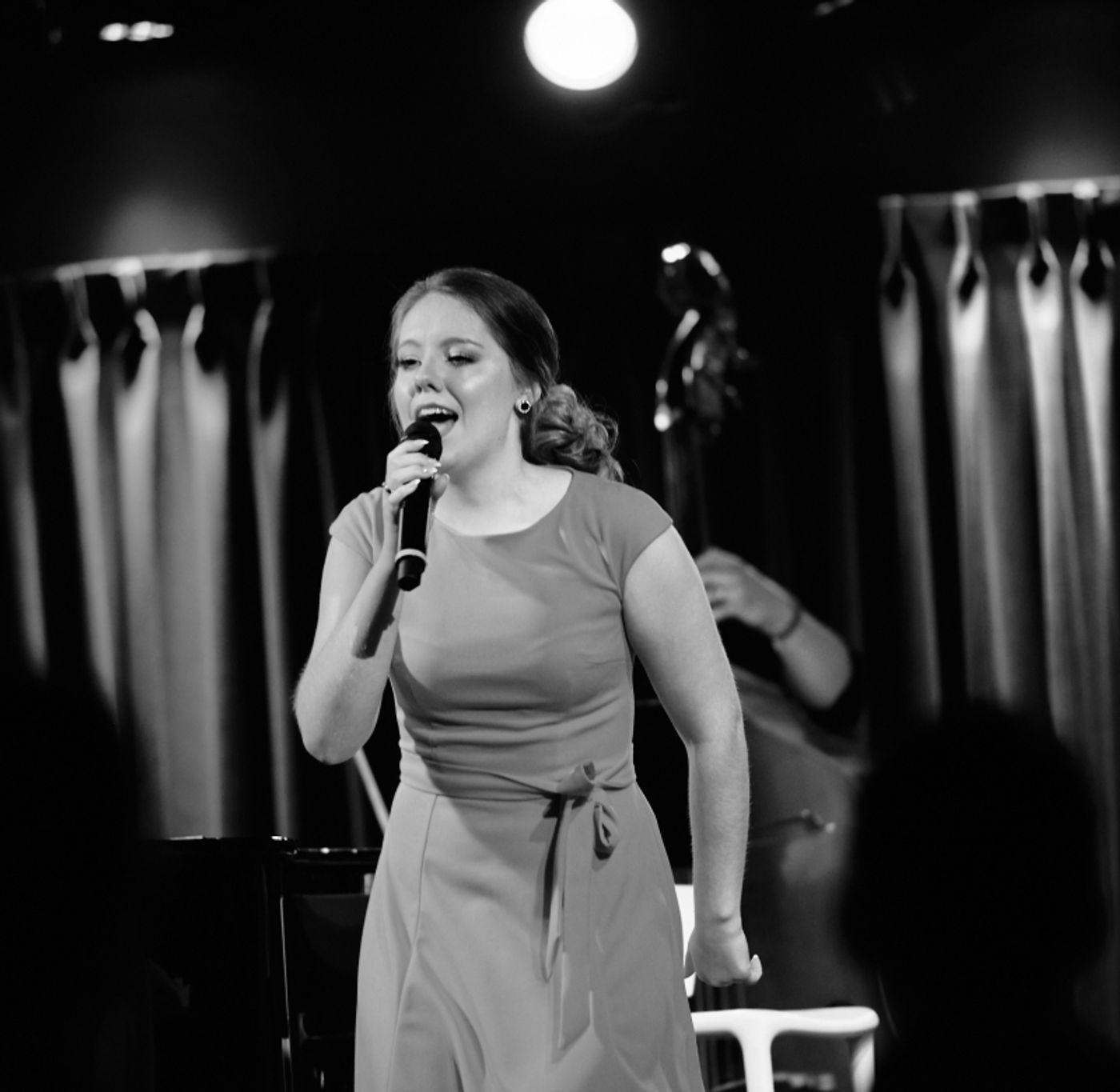 Photo Flash: Helane Blumfield Lenses HANNAH JANE: THE LADY LEGENDS OF BROADWAY at The Green Room 42 Photo Flash: Helane Blumfield Lenses HANNAH JANE: THE LADY LEGENDS OF BROADWAY at The Green Room 42 Image
