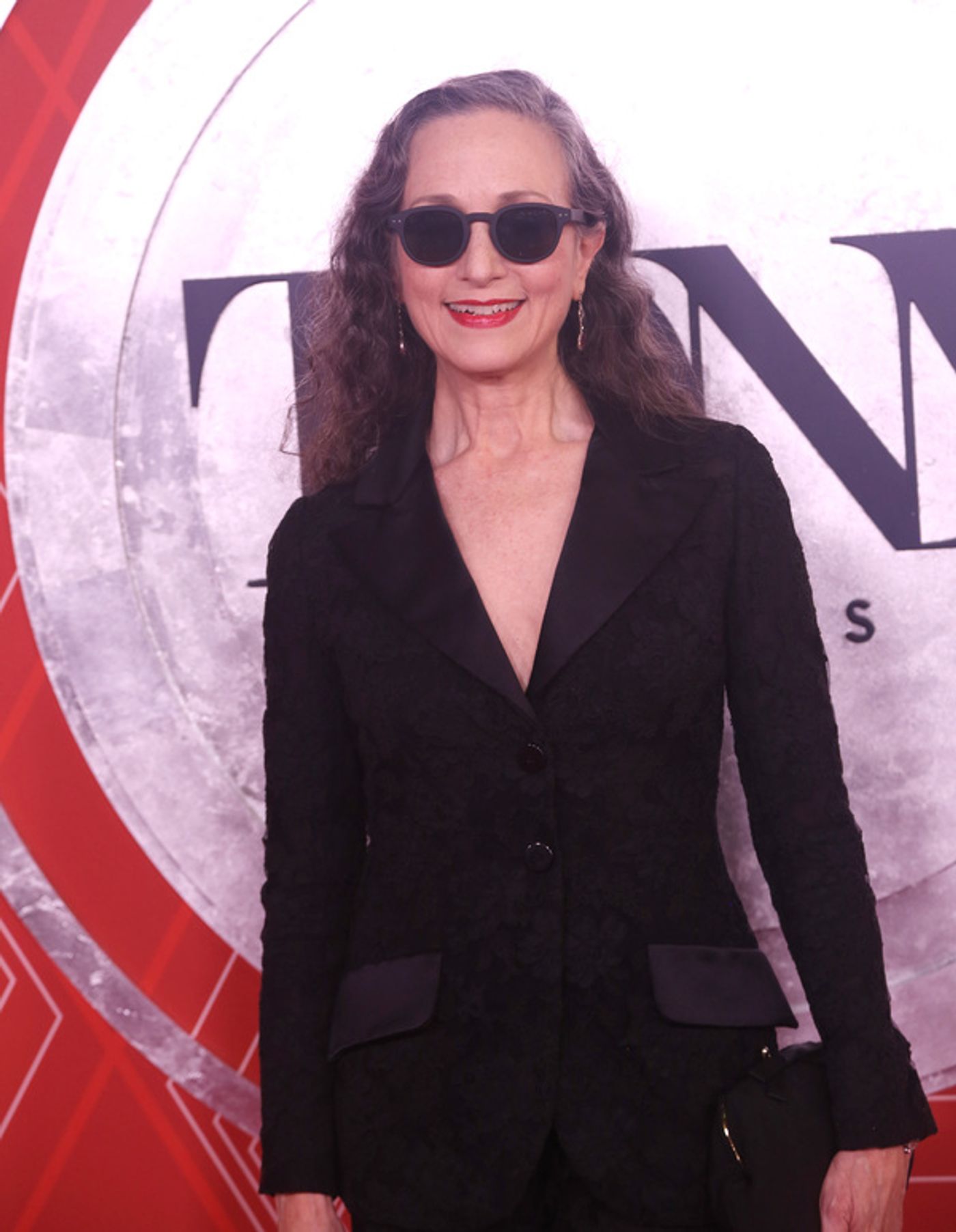 Photos: Stars Come Out to Celebrate on the Tony Awards Red Carpet!  Image