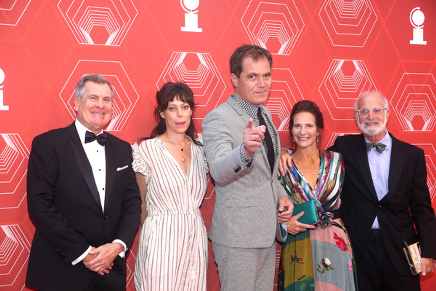 Photos: Stars Come Out to Celebrate on the Tony Awards Red Carpet!  Image