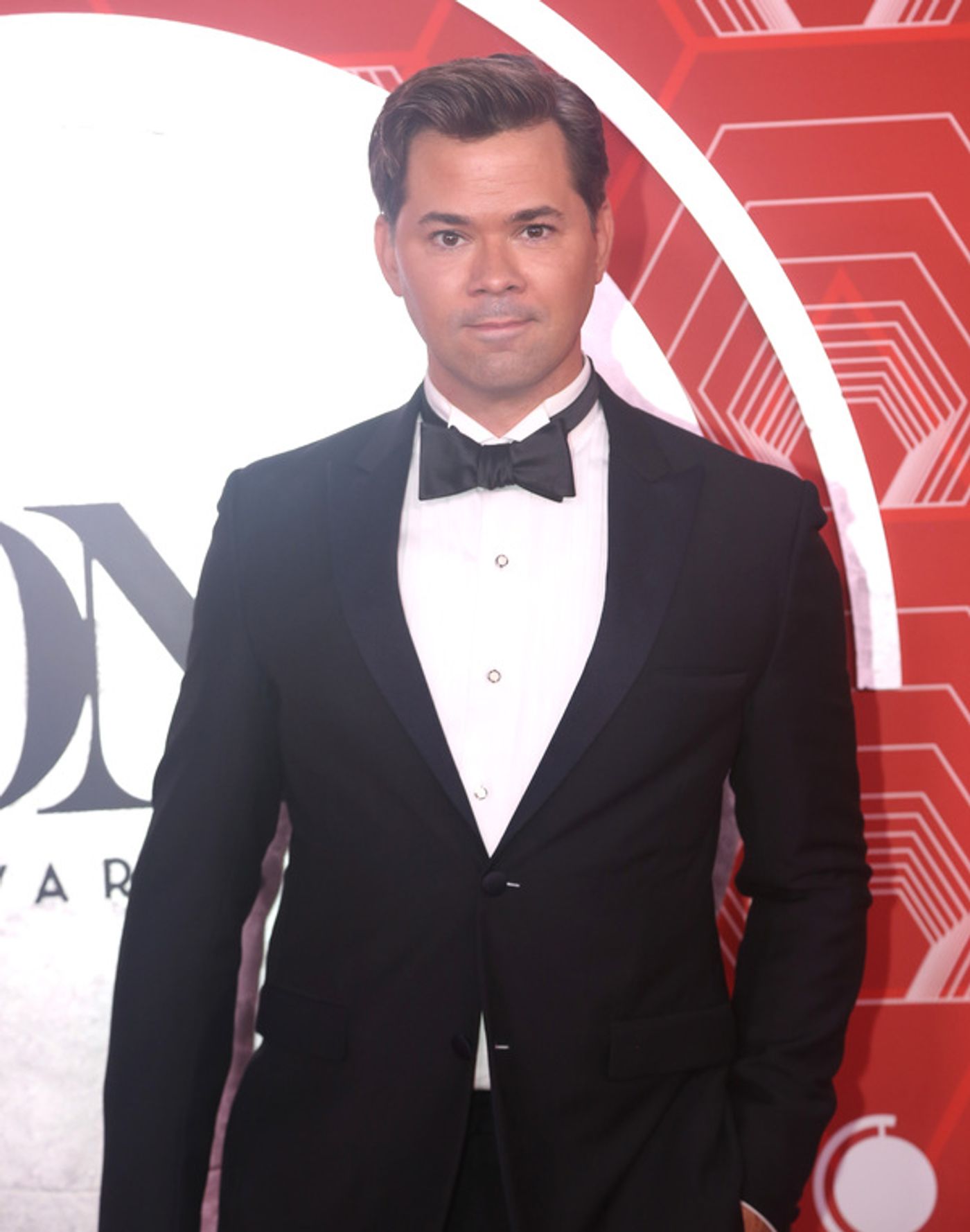 Photos: Stars Come Out to Celebrate on the Tony Awards Red Carpet!  Image