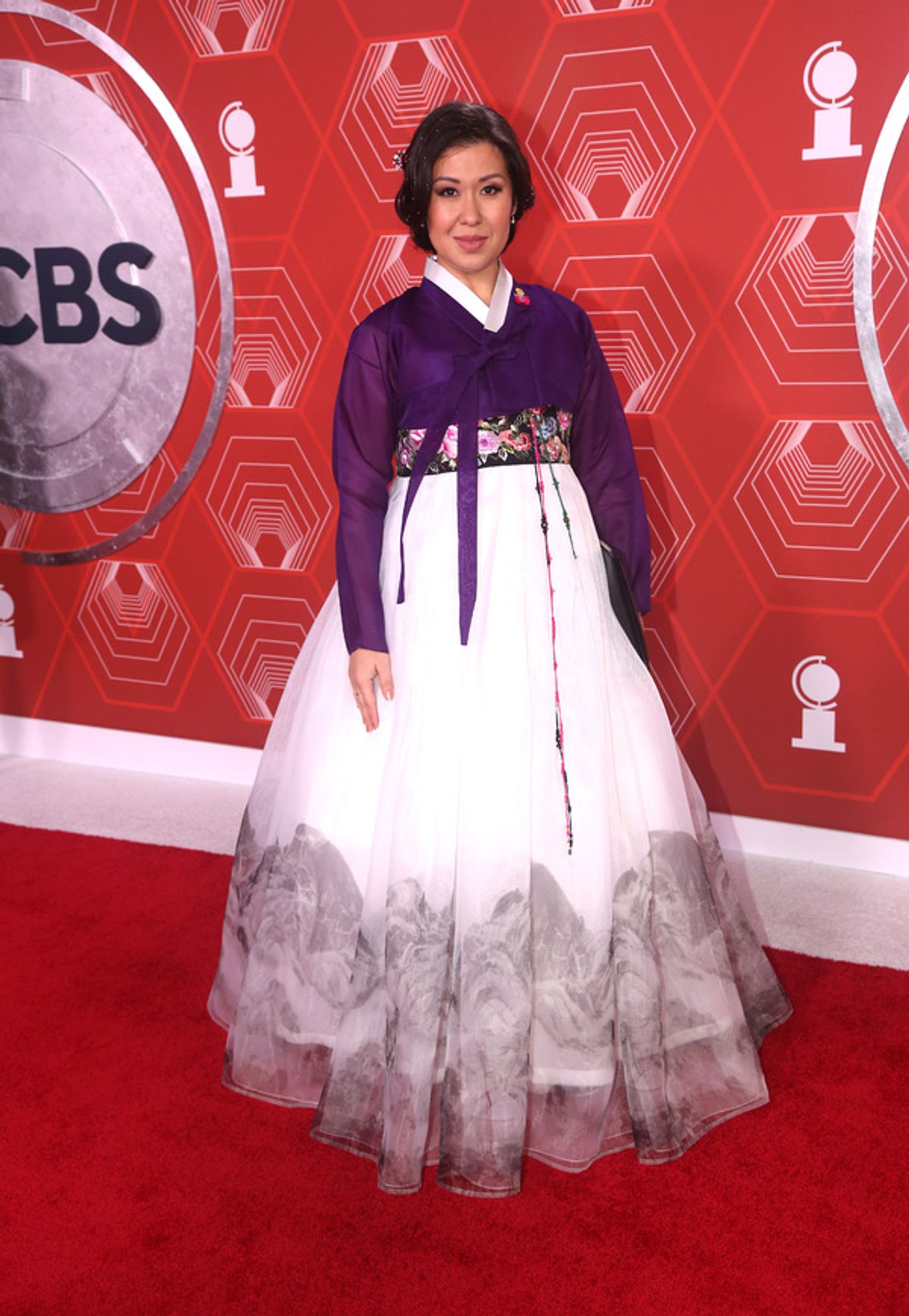 Photos: Stars Come Out to Celebrate on the Tony Awards Red Carpet!  Image