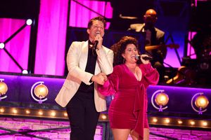 Matthew Morrison and Marissa Jaret Winokur @ BroadwayWorld Matthew Morrison and Marissa Jaret Winokur Photo