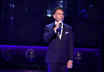 Brian Stokes Mitchell  Photo