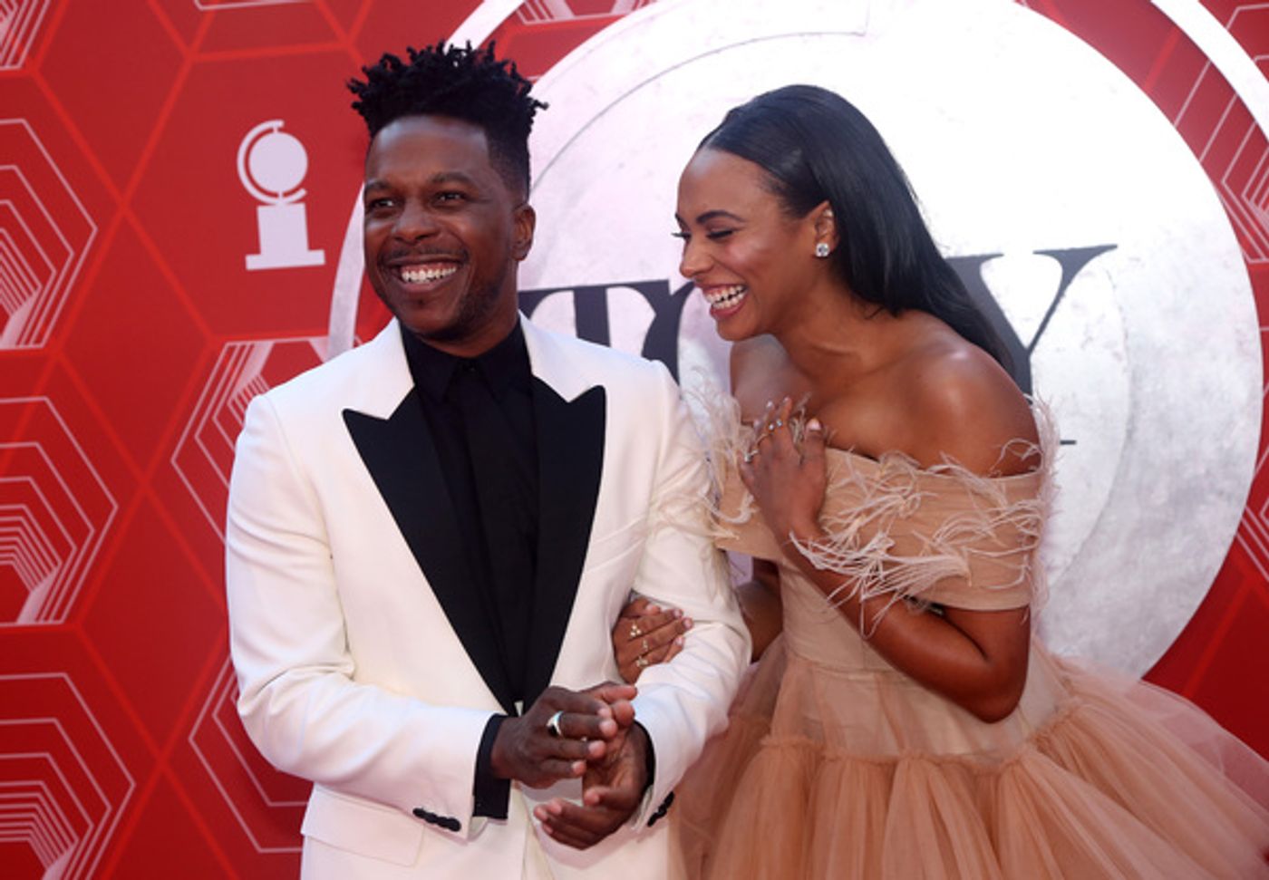 Photos: Stars Come Out to Celebrate on the Tony Awards Red Carpet!  Image