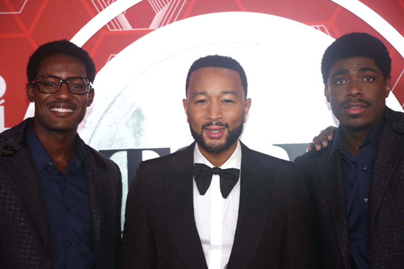 Photos: Stars Come Out to Celebrate on the Tony Awards Red Carpet!  Image