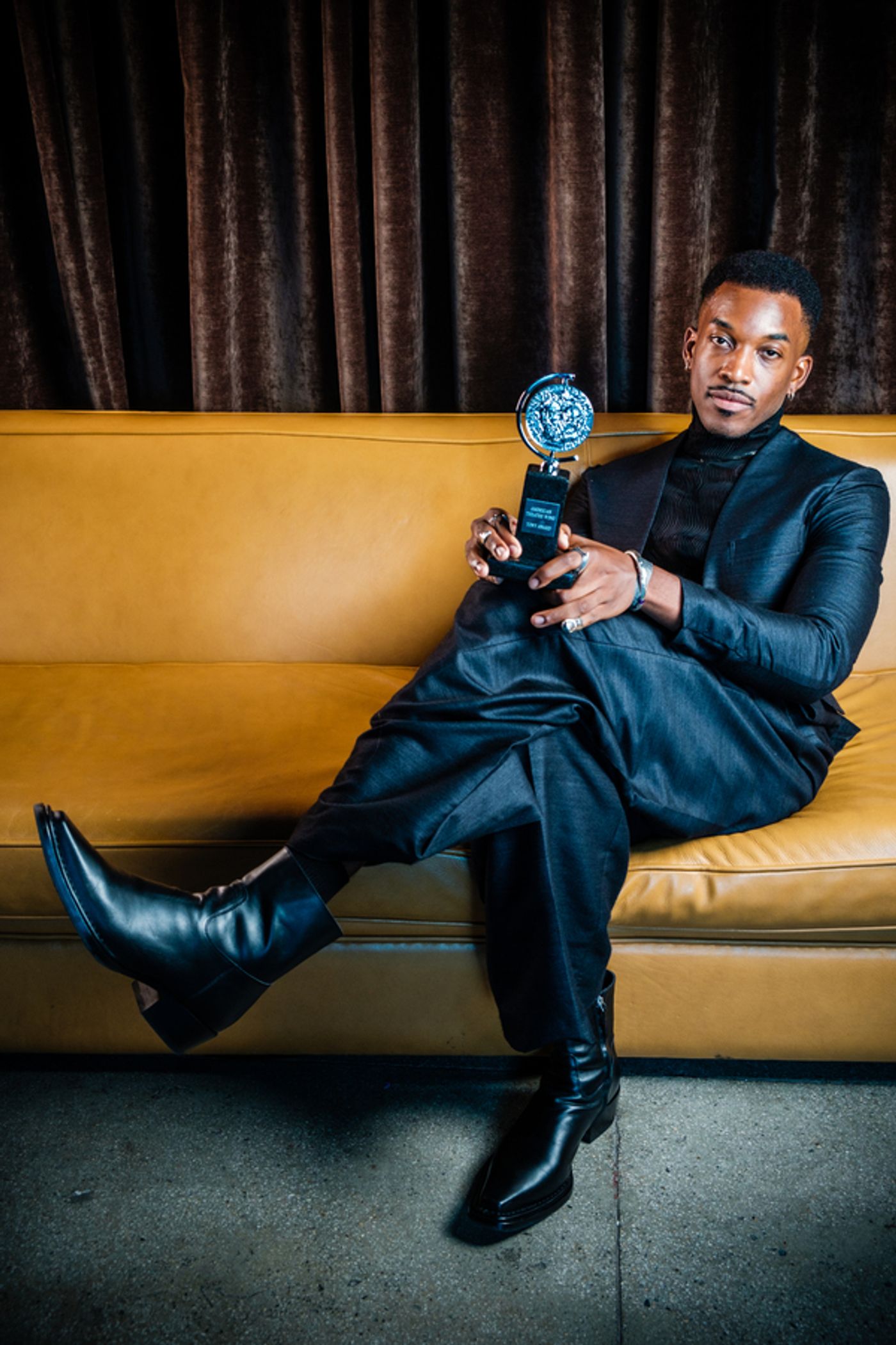 Photos: Broadway Advocacy Coalition Poses with Their New Tony Award  Image