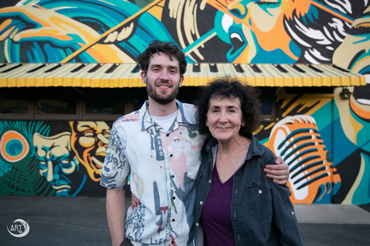 Artist Ian Schuler and Arroyo Repertory Theatre Artistic Director Jude Lucas at Photos: Arroyo Repertory Theatre Unveils Its New Mural