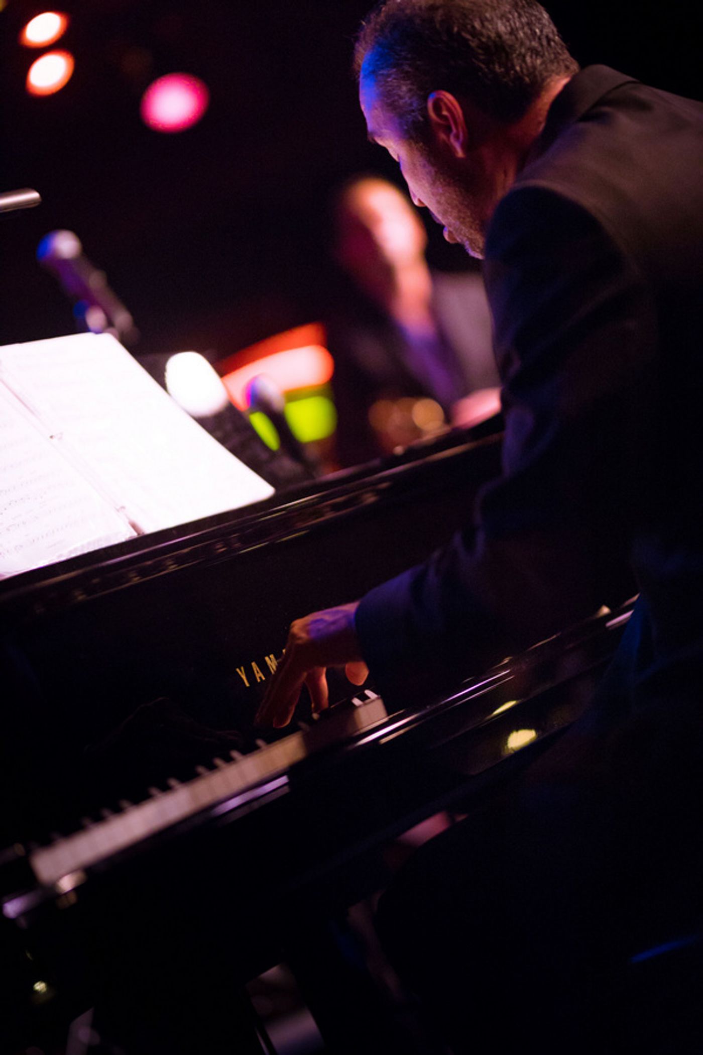 Photos: Clint Holmes Returns To Birdland  Image