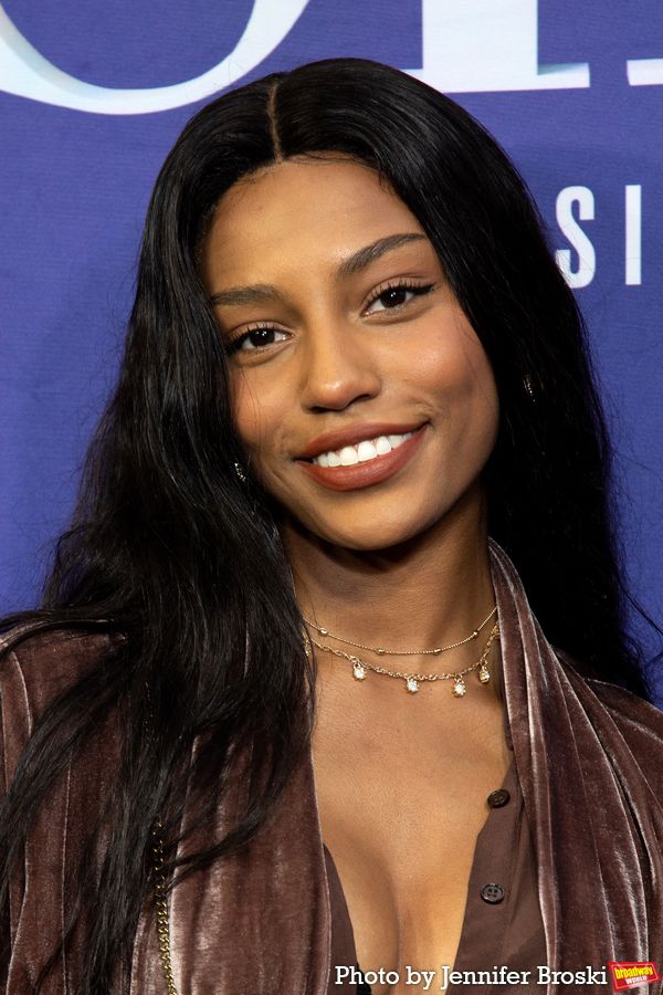 Photos: On the Red Carpet for Opening Night of SIX — photo 75 of 85