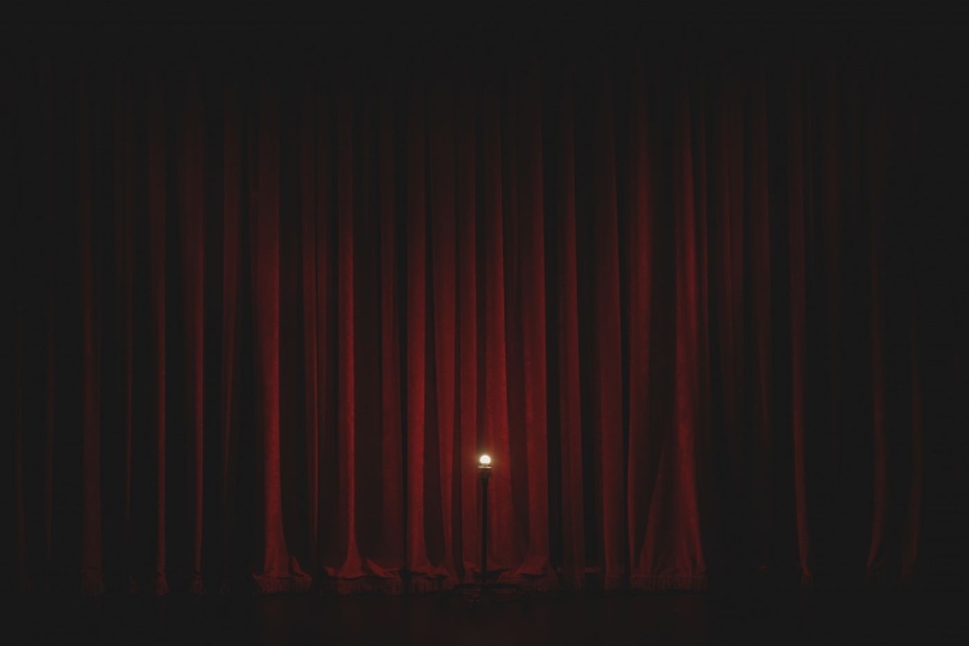 Haunted Houses: The Untold Ghost Stories of Broadway with Jennifer Ashley Tepper!  Image