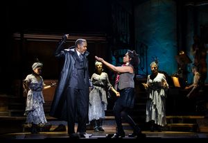 Kevyn Morrow and Morgan Siobhan Green in the Hadestown North American Tour Photo