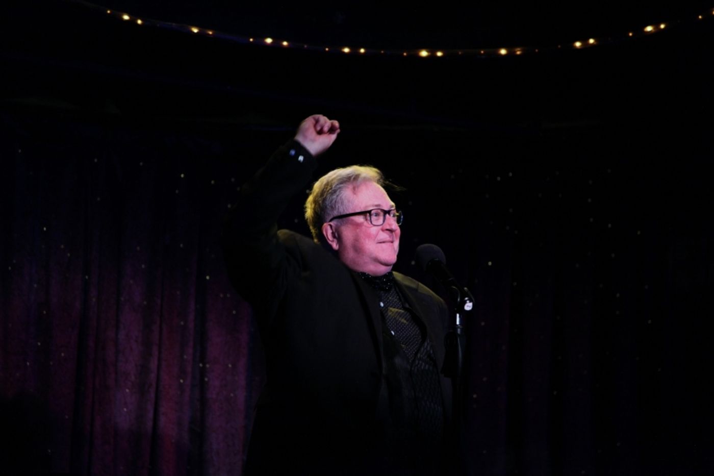 Review: Kevin Wood Is On Solid Ground While TAKING A CHANCE at Don't Tell Mama  Image