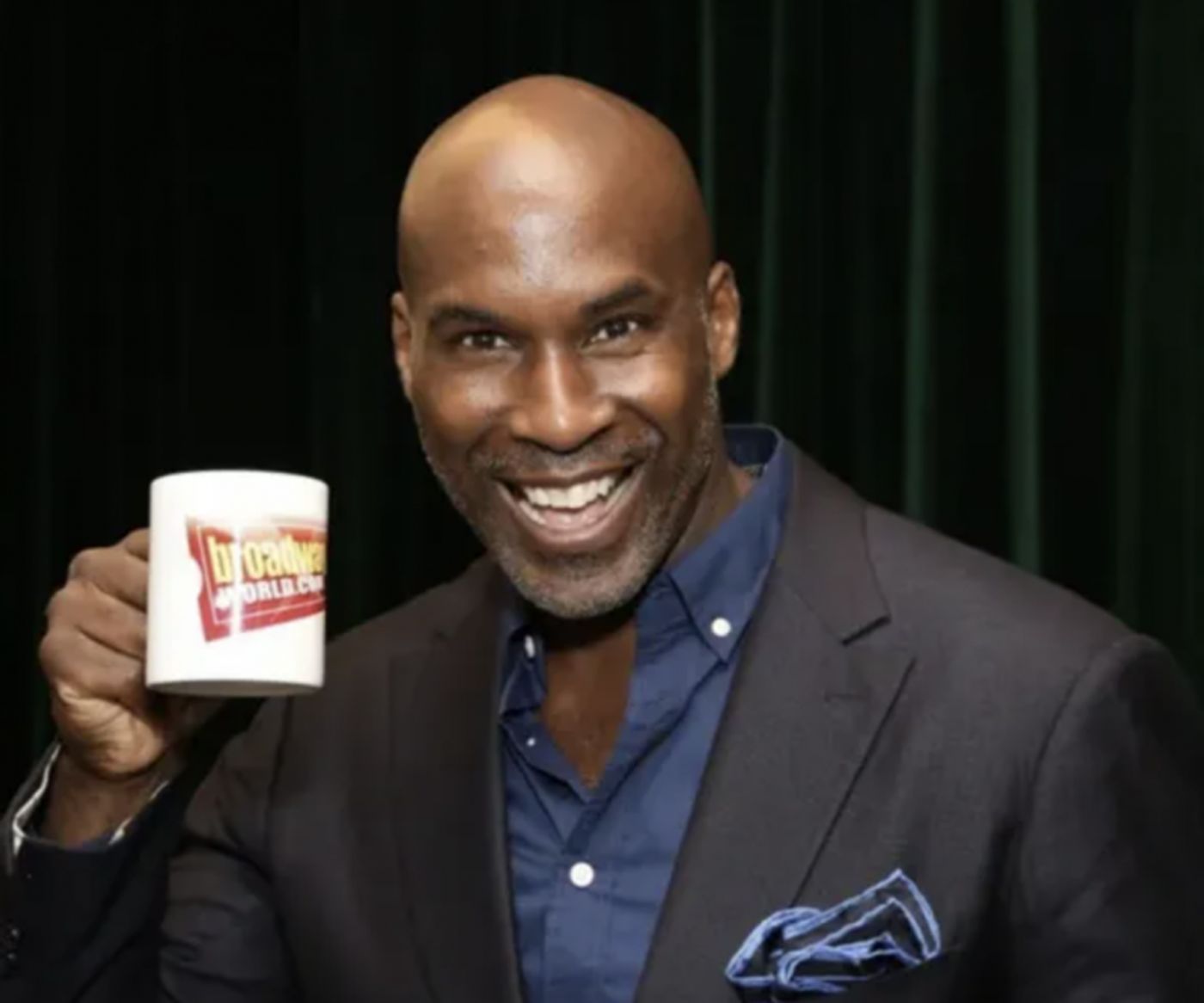 Wake Up With BWW 10/6: DISNEY PRINCESS Concert Tour Cancelled, A CHRISTMAS CAROL Tour Cast, and More!  Image