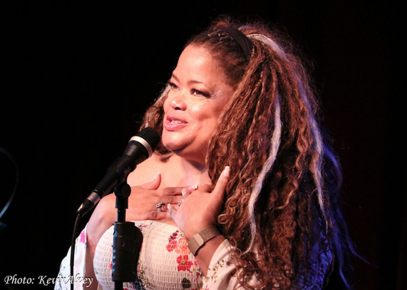 Photos: Amanda Green & Friends Storm The Birdland Stage!  Image