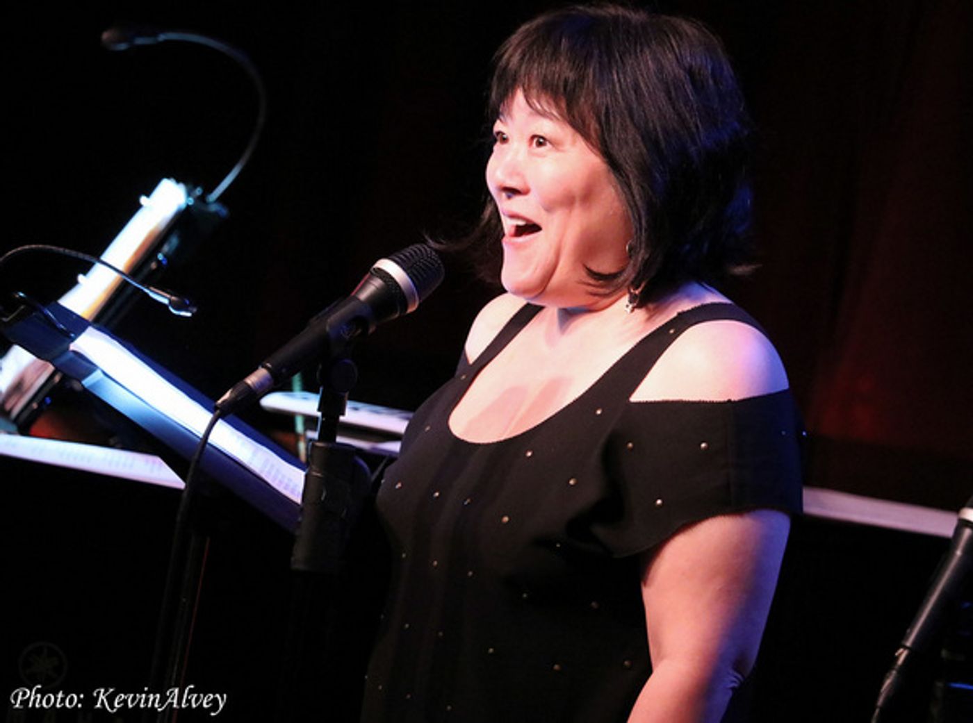Photos: Amanda Green & Friends Storm The Birdland Stage!  Image