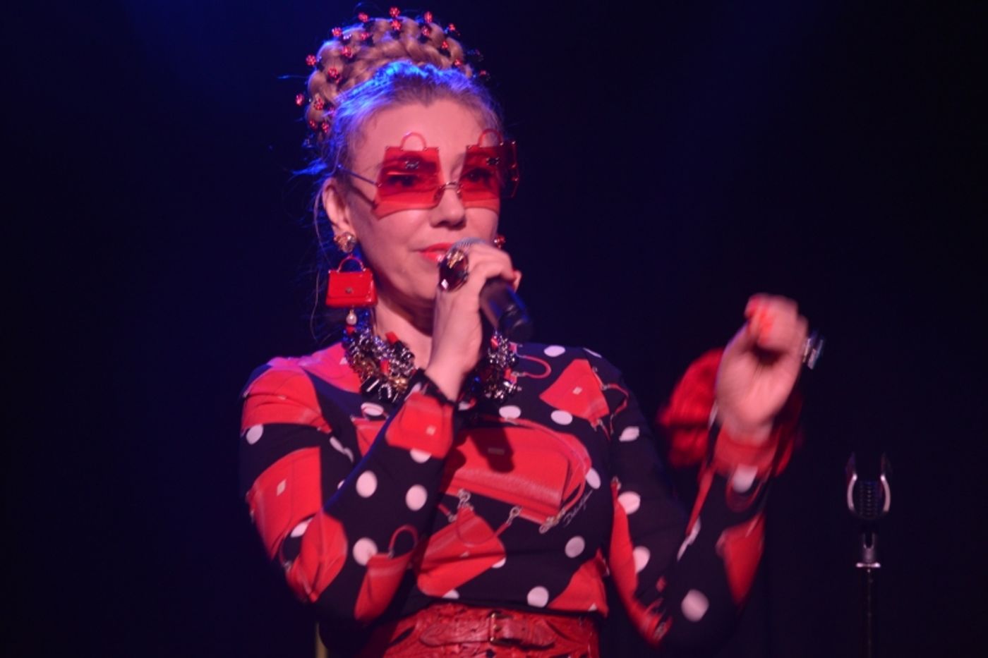 Robin Lyon Gardiner Wins 7th Annual TOMATOES GOT TALENT Contest At The Triad  Image