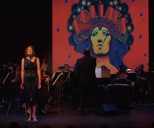 Leslie Denniston @ BroadwayWorld Leslie Denniston Photo