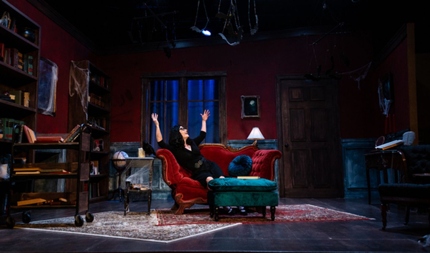 Photos: First Look at SHOCK! at the Know Theatre  Image
