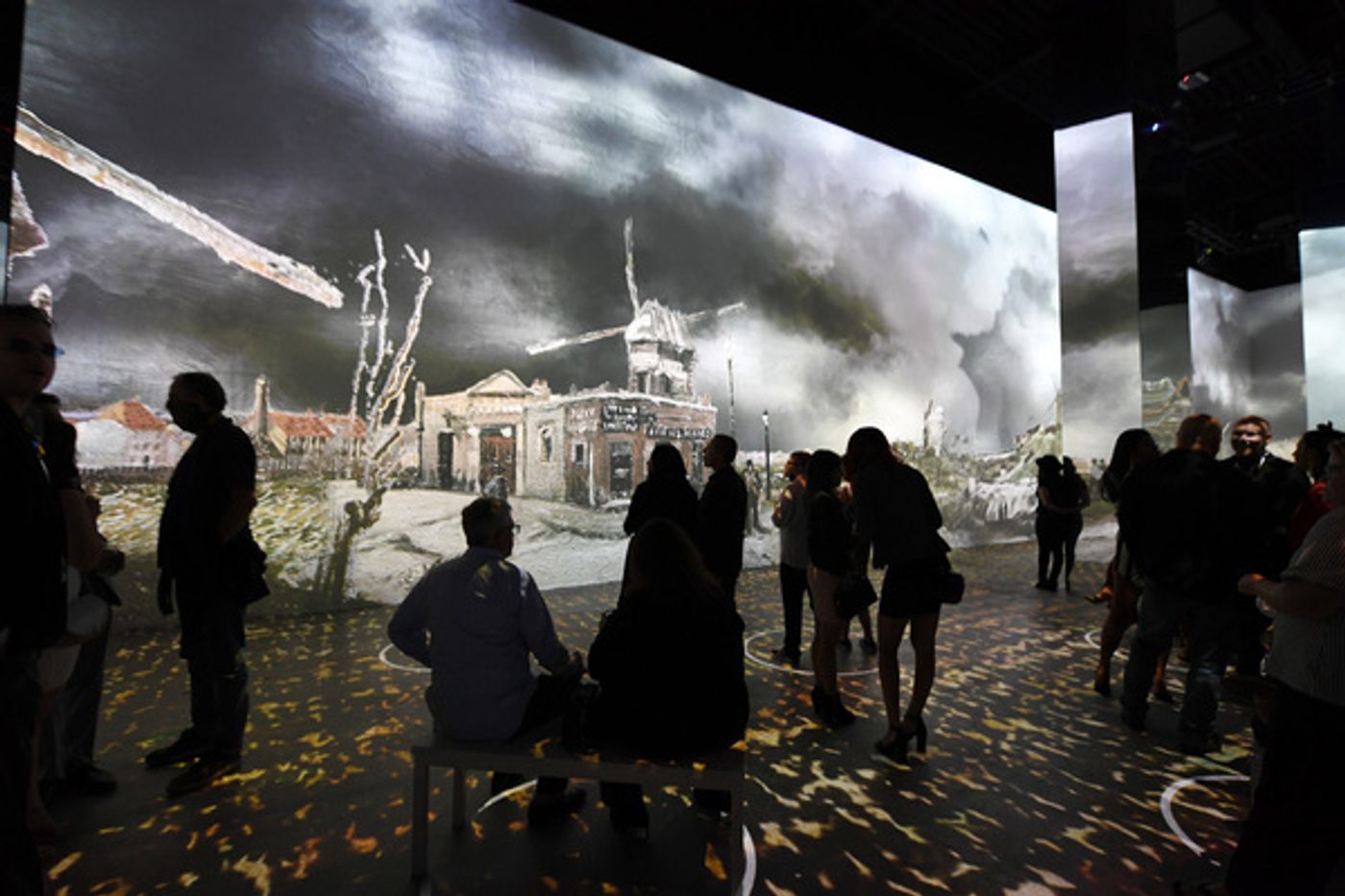 Photos: THE ORIGINAL IMMERSIVE VAN GOGH EXHIBIT Opens in Las Vegas  Image