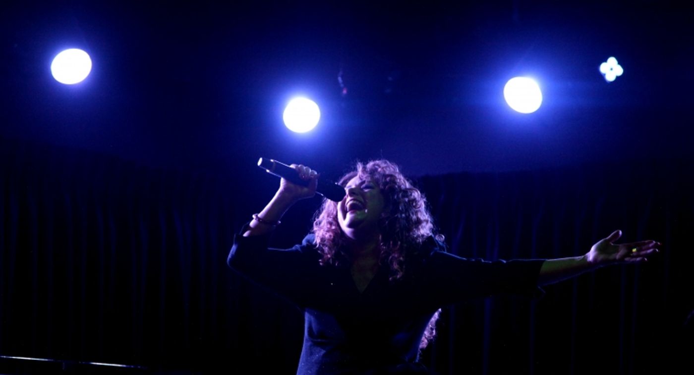 Review: Kelli Rabke Makes Music and Magic With TINY GIANTS at The Green Room 42  Image