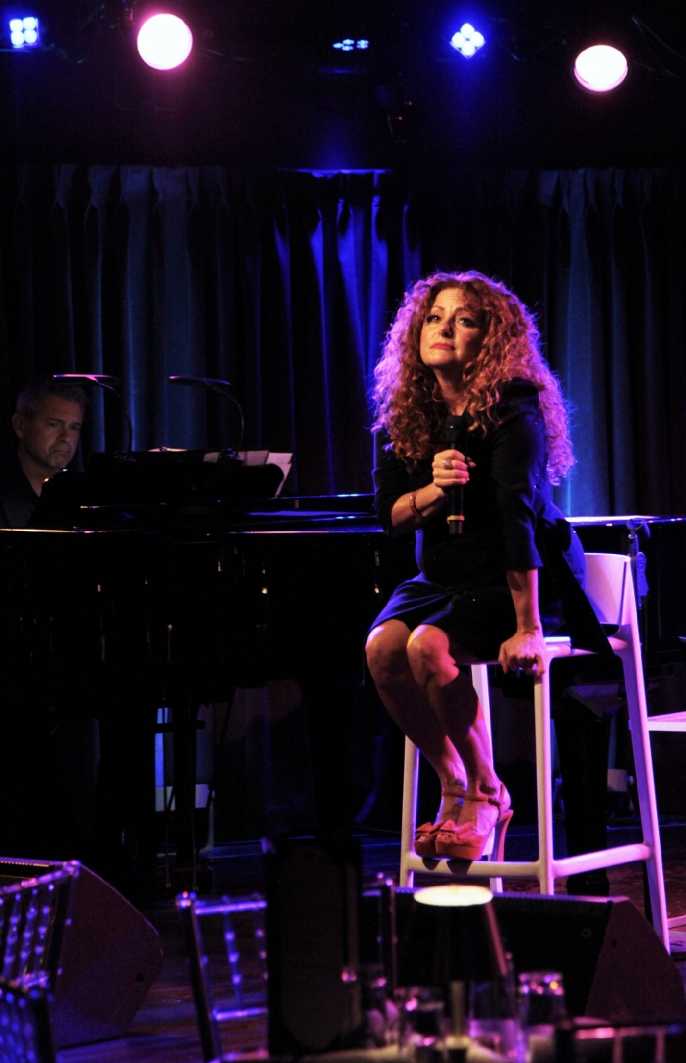 Review: Kelli Rabke Makes Music and Magic With TINY GIANTS at The Green Room 42  Image