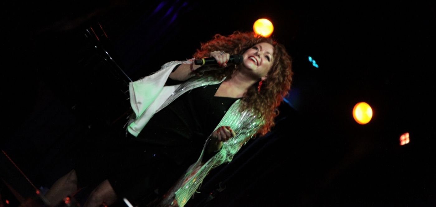 Review: Kelli Rabke Makes Music and Magic With TINY GIANTS at The Green Room 42  Image