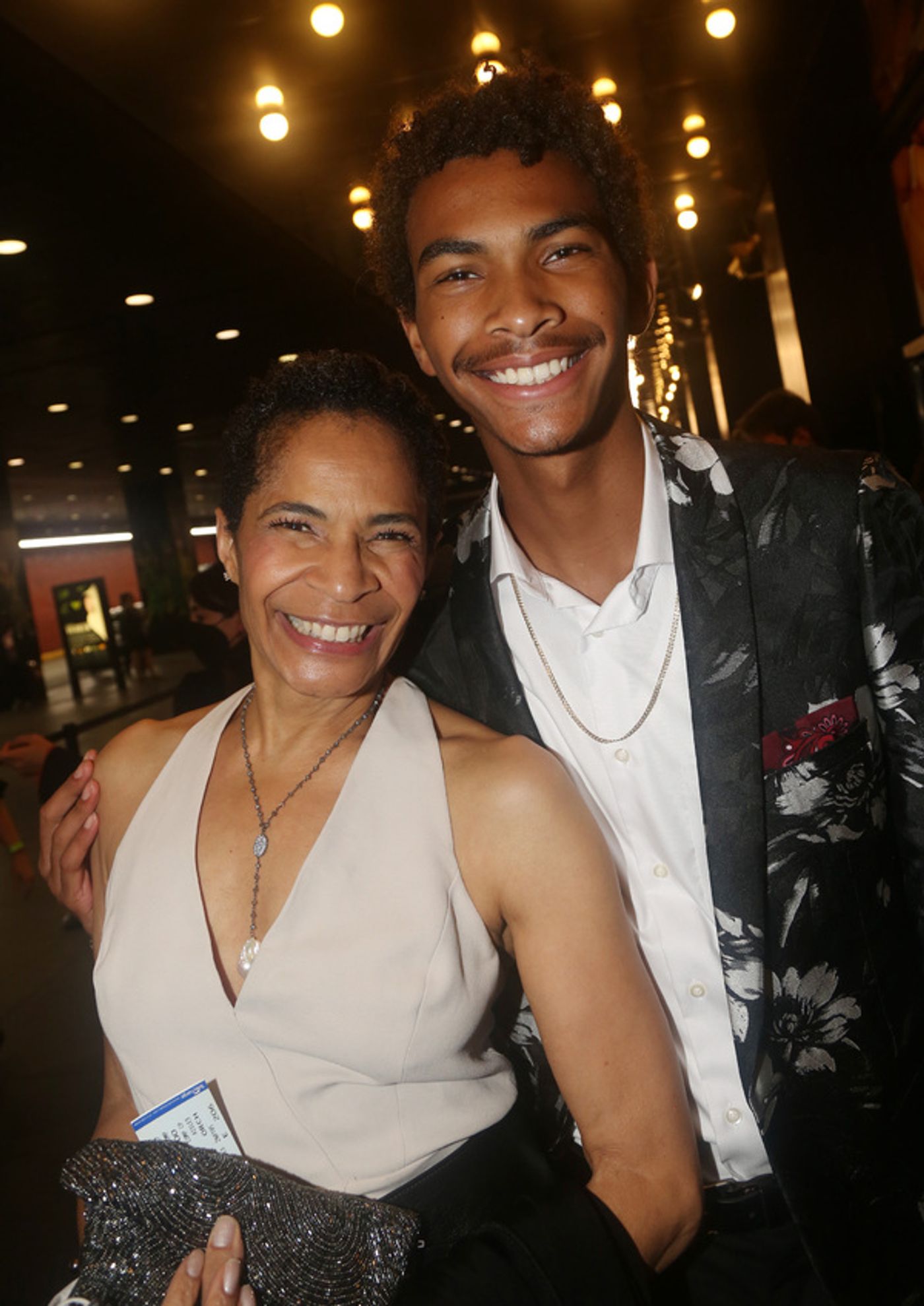 Photos: On the Opening Night Red Carpet for CHICKEN & BISCUITS  Image