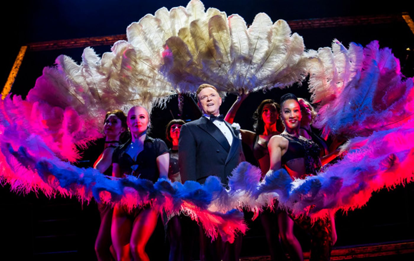 Photos: See Djalenga Scott, Faye Brookes, Sinitta, Divina De Campo & More in CHICAGO Photos: See Djalenga Scott, Faye Brookes, Sinitta, Divina De Campo & More in CHICAGO Image