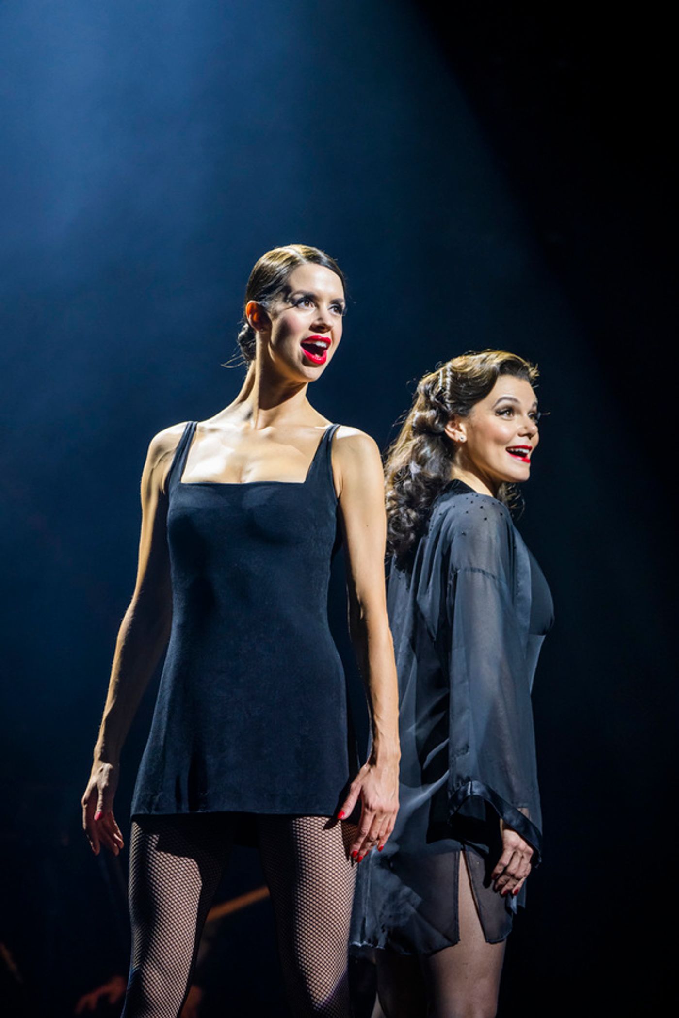 Photos: See Djalenga Scott, Faye Brookes, Sinitta, Divina De Campo & More in CHICAGO Photos: See Djalenga Scott, Faye Brookes, Sinitta, Divina De Campo & More in CHICAGO Image
