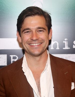 NEW YORK, NEW YORK - OCTOBER 11: Jason Ralph @ BroadwayWorld NEW YORK, NEW YORK - OCTOBER 11: Jason Ralph Photo