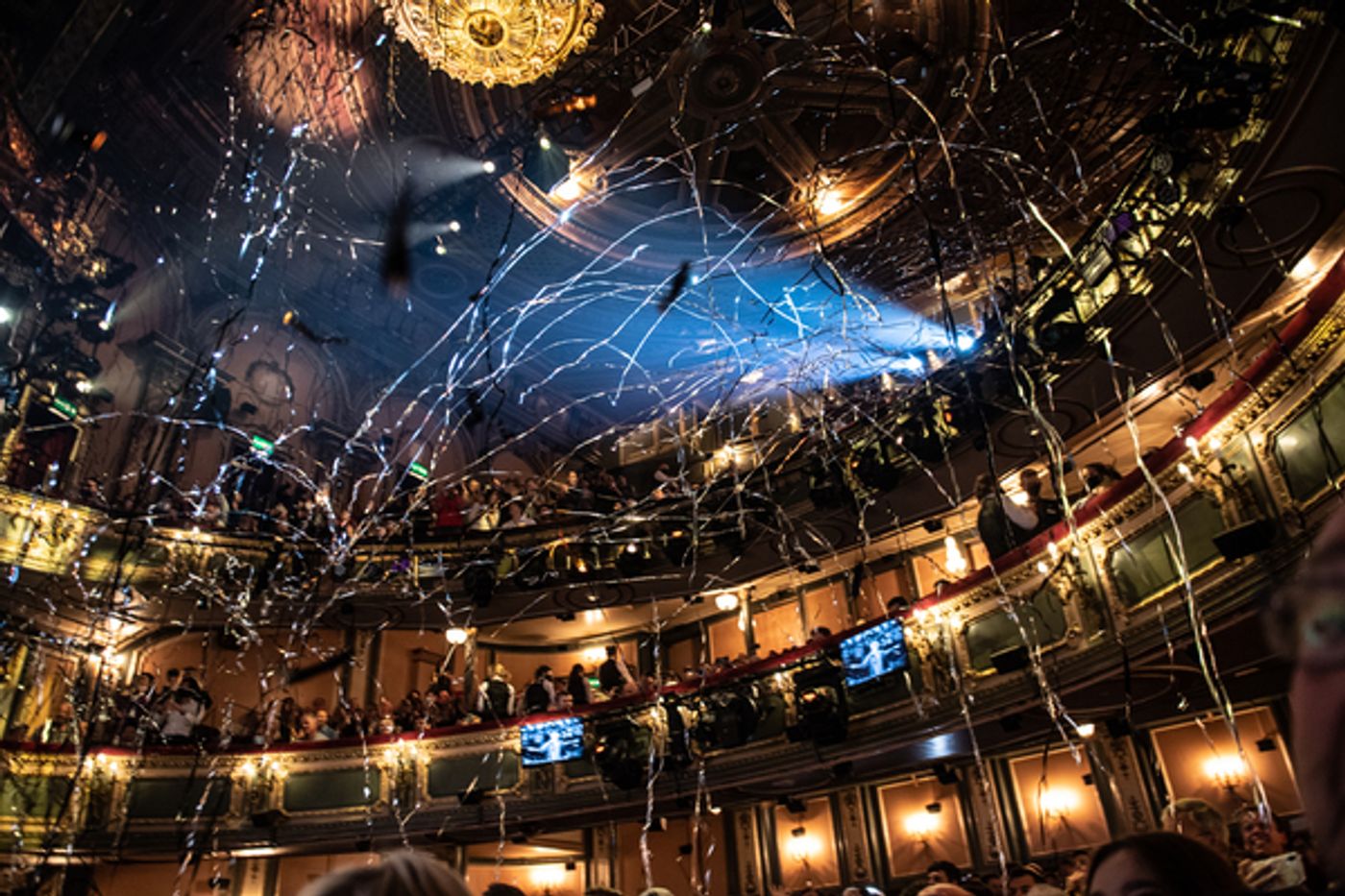 Photos: THE PHANTOM OF THE OPERA Celebrates 35th Anniversary in the UK!  Image
