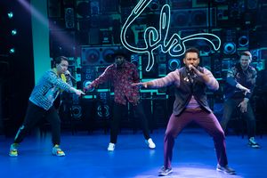 Chris Sullivan, Wayne Brady, Tarik Davis, and Andrew Bancroft @ BroadwayWorld Chris Sullivan, Wayne Brady, Tarik Davis, and Andrew Bancroft Photo