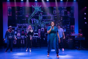 Lin-Manuel Miranda, Kaila Mullady, Aneesa Folds, Anthony Veneziale, and Kurt Crowley @ BroadwayWorld Lin-Manuel Miranda, Kaila Mullady, Aneesa Folds, Anthony Veneziale, and Kurt Crowley Photo