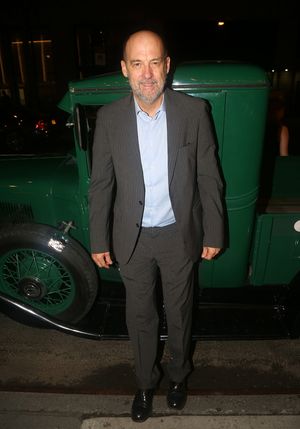 NEW YORK, NEW YORK - OCTOBER 13: Anthony Edwards @ BroadwayWorld NEW YORK, NEW YORK - OCTOBER 13: Anthony Edwards Photo