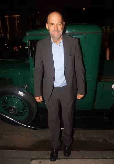 NEW YORK, NEW YORK - OCTOBER 13: Anthony Edwards  Photo