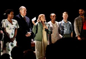 NEW YORK, NEW YORK - OCTOBER 13: (L-R) Jeannette Bayardelle, Jay O. Sanders, Mare Winningham, Kimber Elayne Sprawl, Colin Bates and Austin Scott @ BroadwayWorld NEW YORK, NEW YORK - OCTOBER 13: (L-R) Jeannette Bayardelle, Jay O. Sanders, Mare Win Photo