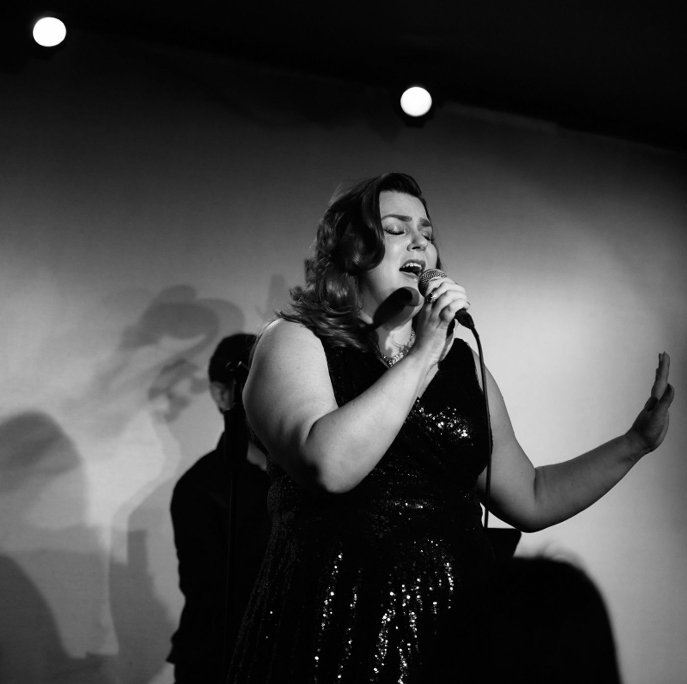 Photo Flash: Shannon Daley Debuts DOES ANYBODY HAVE A MAP? At Don't Tell Mama, As Photographed by Helane Blumfield Photo Flash: Shannon Daley Debuts DOES ANYBODY HAVE A MAP? At Don't Tell Mama, As Photographed by Helane Blumfield Image