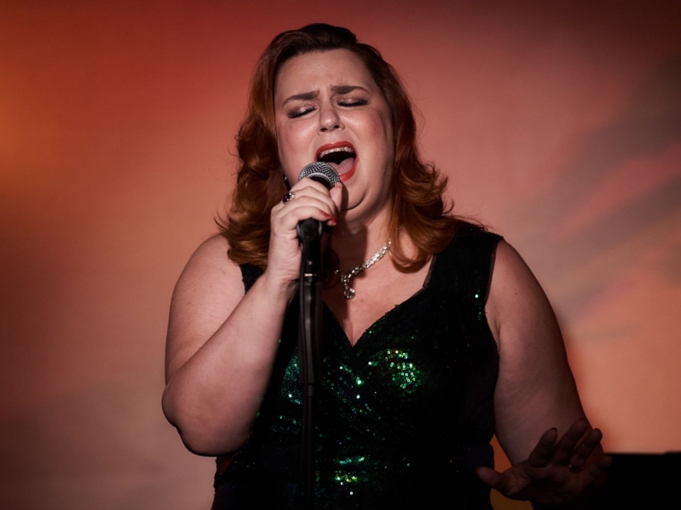 Photo Flash: Shannon Daley Debuts DOES ANYBODY HAVE A MAP? At Don't Tell Mama, As Photographed by Helane Blumfield Photo Flash: Shannon Daley Debuts DOES ANYBODY HAVE A MAP? At Don't Tell Mama, As Photographed by Helane Blumfield Image