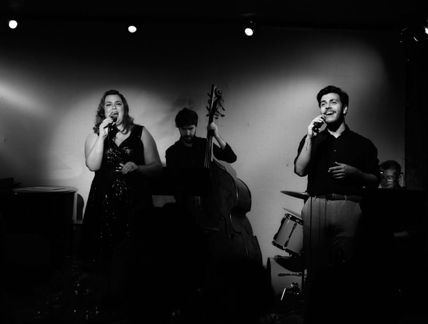 Photo Flash: Shannon Daley Debuts DOES ANYBODY HAVE A MAP? At Don't Tell Mama, As Photographed by Helane Blumfield Photo Flash: Shannon Daley Debuts DOES ANYBODY HAVE A MAP? At Don't Tell Mama, As Photographed by Helane Blumfield Image