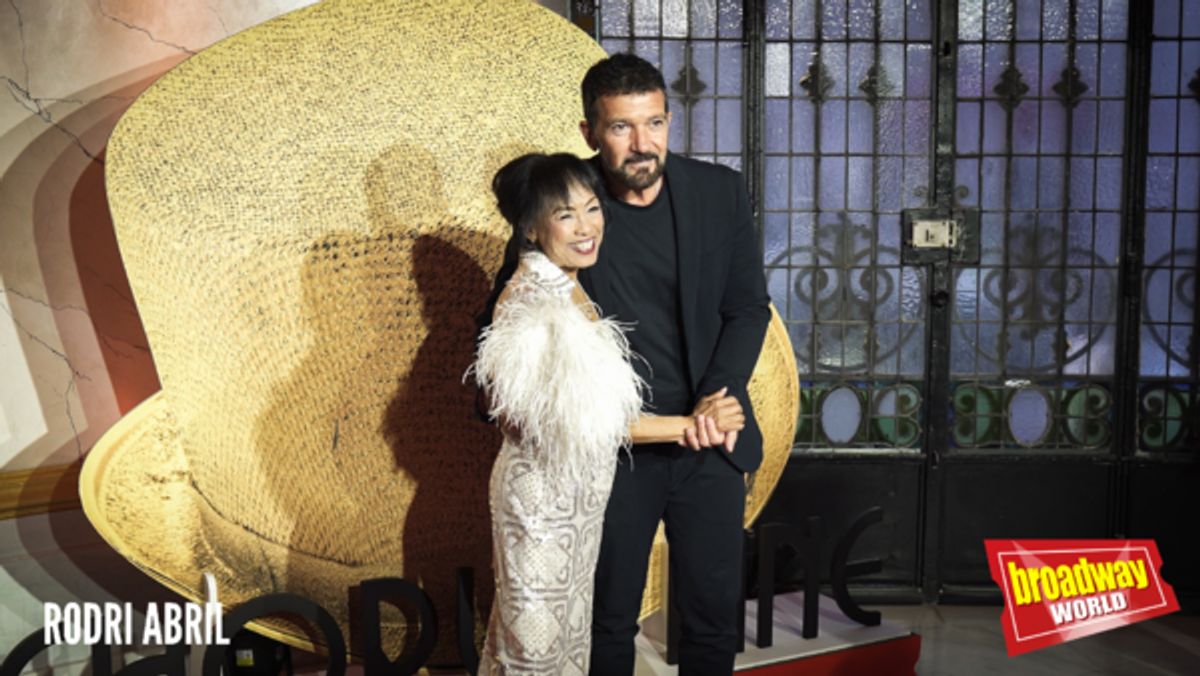 Baayork Lee y Antonio Banderas at 