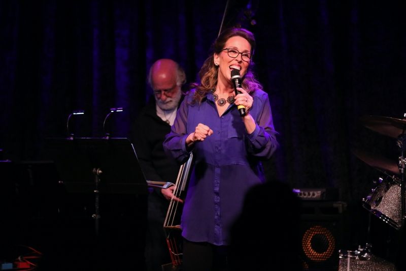 Photo Flash: Stewart Green Photographs Marilu Henner and More at October 12th THE LINEUP WITH SUSIE MOSHER at Birdland Theater  Image