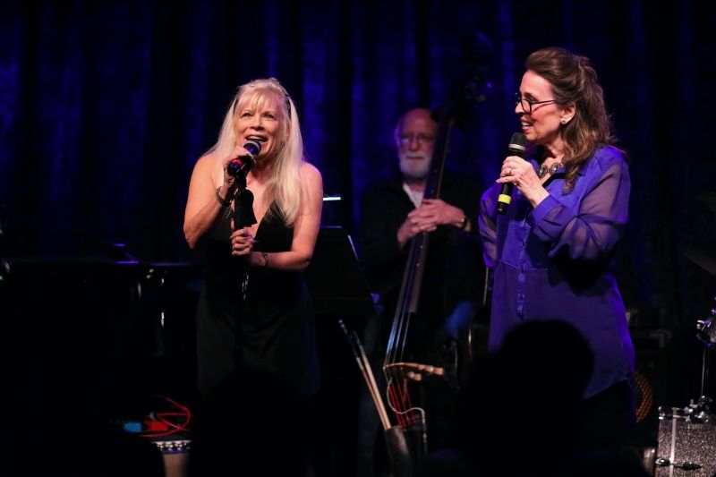 Photo Flash: Stewart Green Photographs Marilu Henner and More at October 12th THE LINEUP WITH SUSIE MOSHER at Birdland Theater  Image