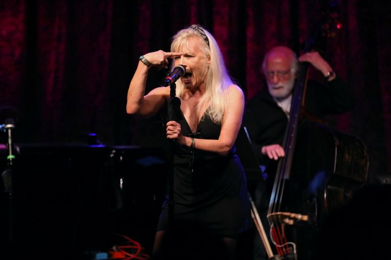 Photo Flash: Stewart Green Photographs Marilu Henner and More at October 12th THE LINEUP WITH SUSIE MOSHER at Birdland Theater Photo Flash: Stewart Green Photographs Marilu Henner and More at October 12th THE LINEUP WITH SUSIE MOSHER at Birdland Theater Image