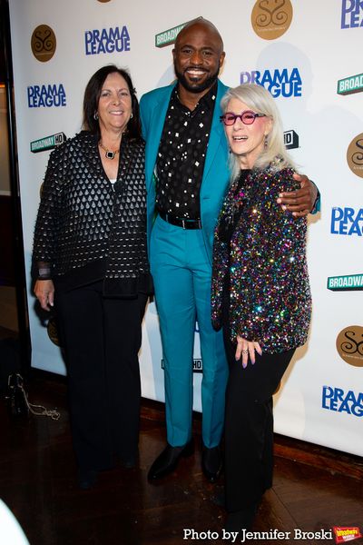 Paula Kaminsky Davis, Wayne Brady, Jamie deRoy Photo